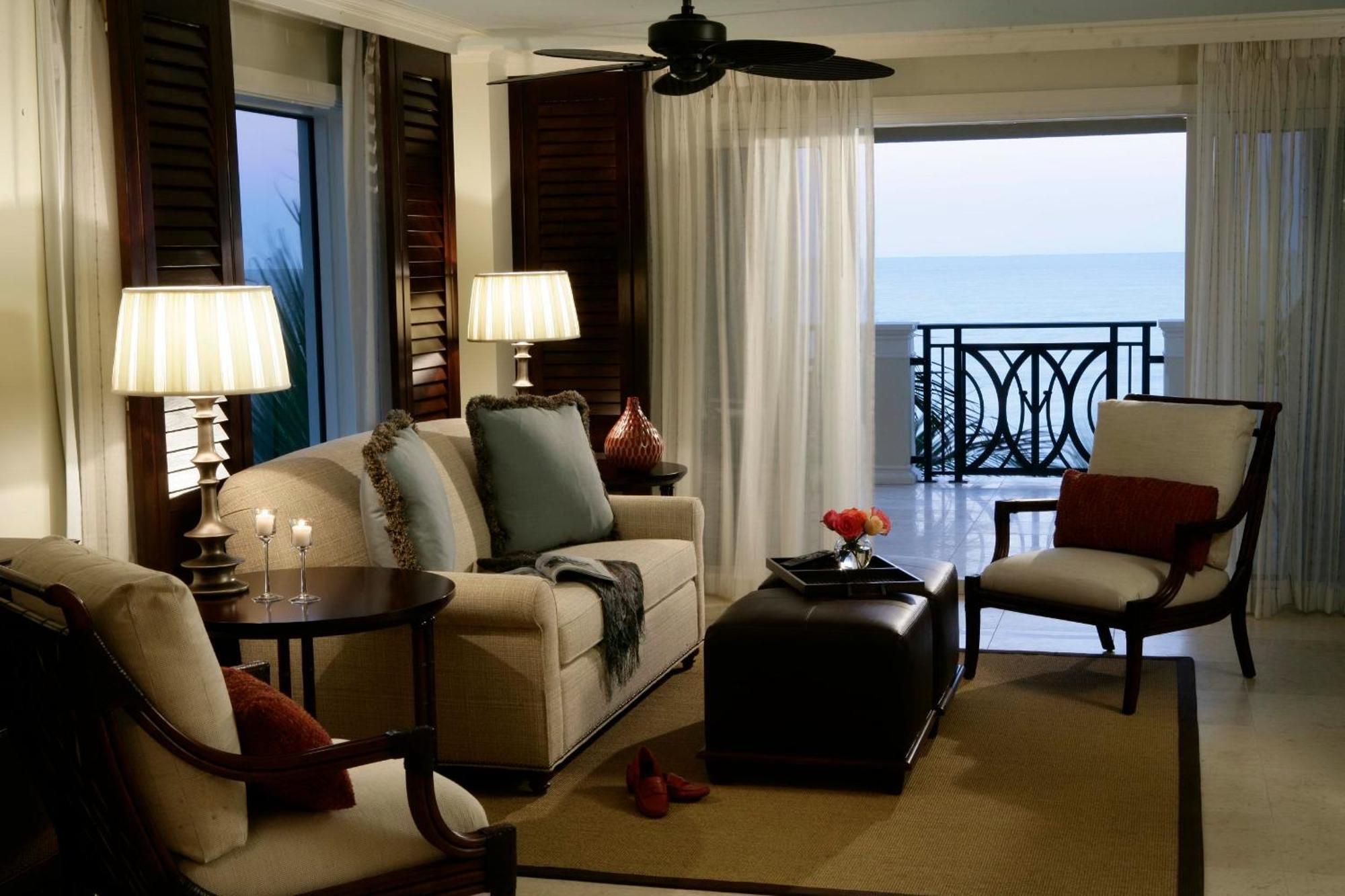 Grand One-Bedroom King Suite - Oceanfront,1276467832:JPEG